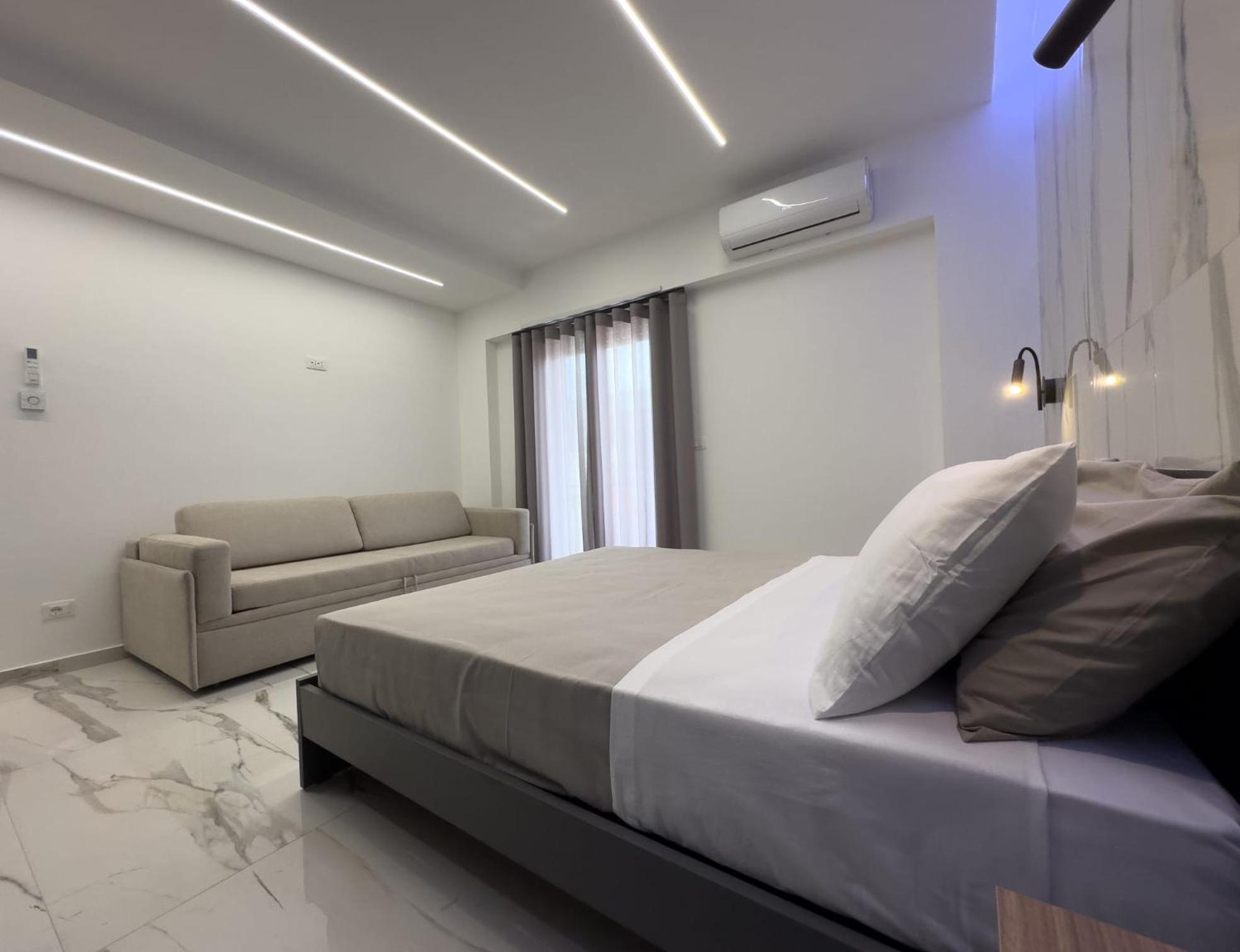 B&B Arcade Luxury Montepaone Lido Экстерьер фото